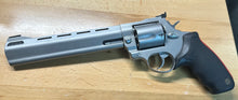 Load image into Gallery viewer, USED Taurus Raging Bull .454 Casull
