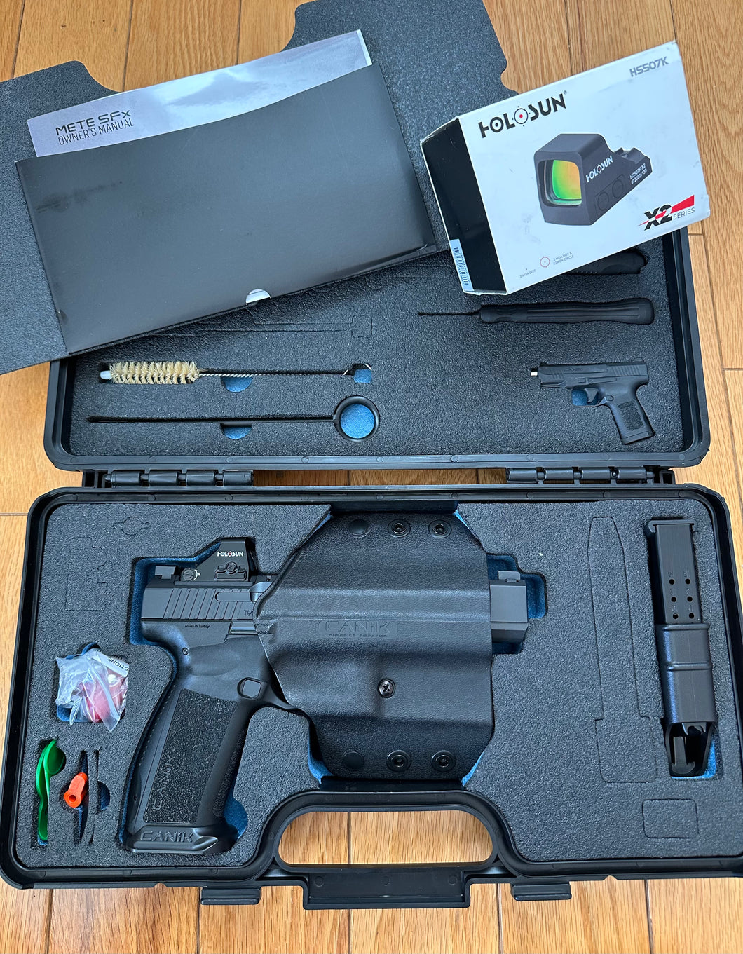 USED Canik METE SFx 9MM w/HOLOSUN Optic